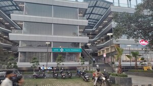  Shop – Exterior View View at SKA Arcadia, Wave City - for Sale