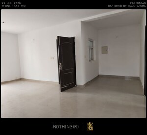 Room in 3 BHK Apartment at BPTP Park Elite Floors, Sector 85 – for Sale