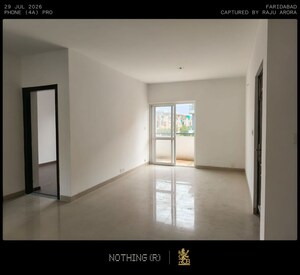 Room in 3 BHK Apartment at BPTP Park Elite Floors, Sector 85 – for Sale