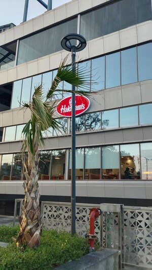  Shop – Exterior View View at SKA Arcadia, Wave City - for Sale