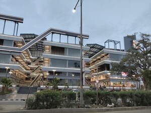  Shop – Exterior View View at SKA Arcadia, Wave City - for Sale