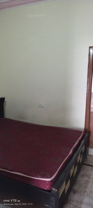 Room in 2 BHK Independent House at Madhapur – for Rent