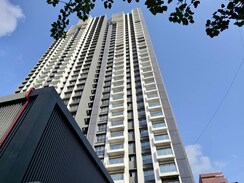 2 BHK +Apartment For Sale in Sheth 72 West
