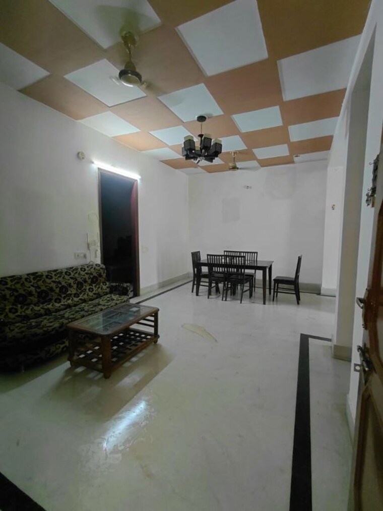 Living Room, hong-kong-bazaar 3.5 Bedroom 2500 Sq.Ft. Builder Floor In Sector 57 Gurgaon 10689628