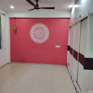 Furnished Amenities in 2 BHK Apartment at Sindhi Society, Chembur – for Rent