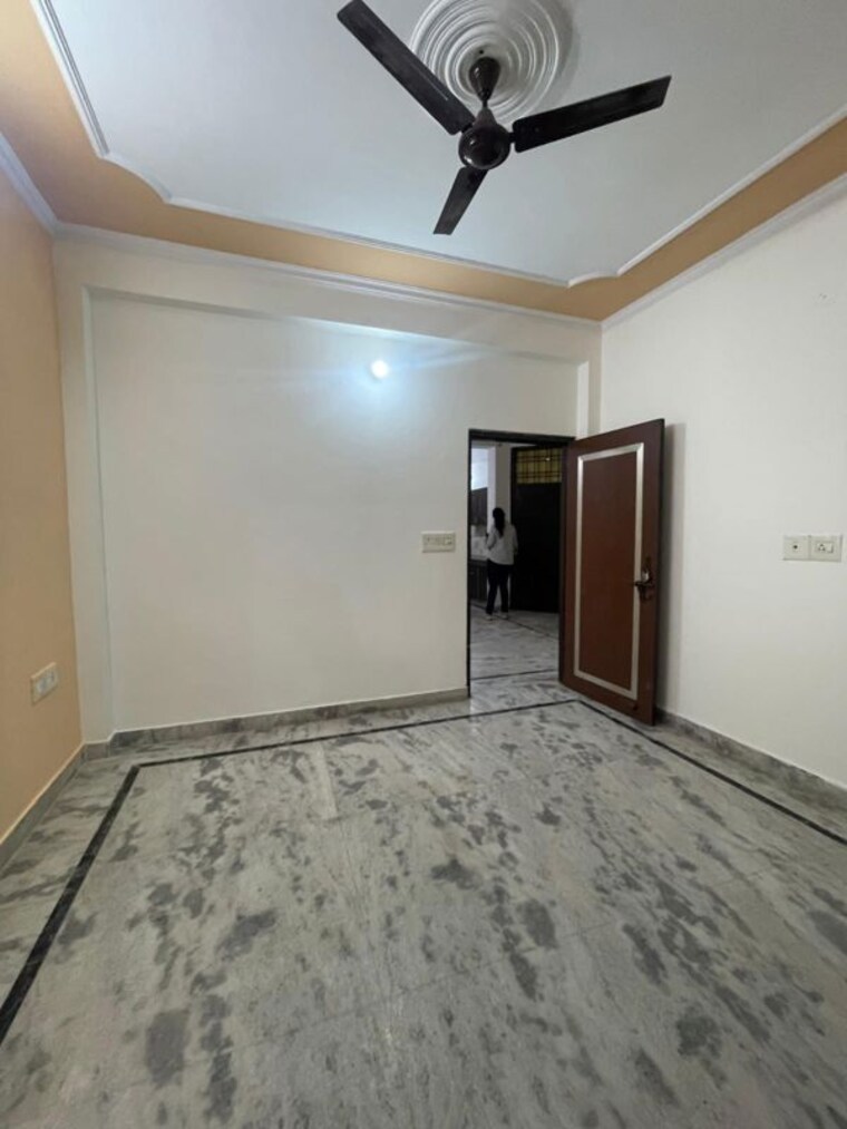 Room, whiteland-blissville 3 Bedroom 1650 Sq.Ft. Builder Floor In Sector 76 Gurgaon 10694865