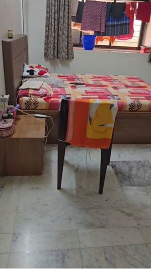 Bedroom in 3 BHK Apartment at Chembur – for Rent