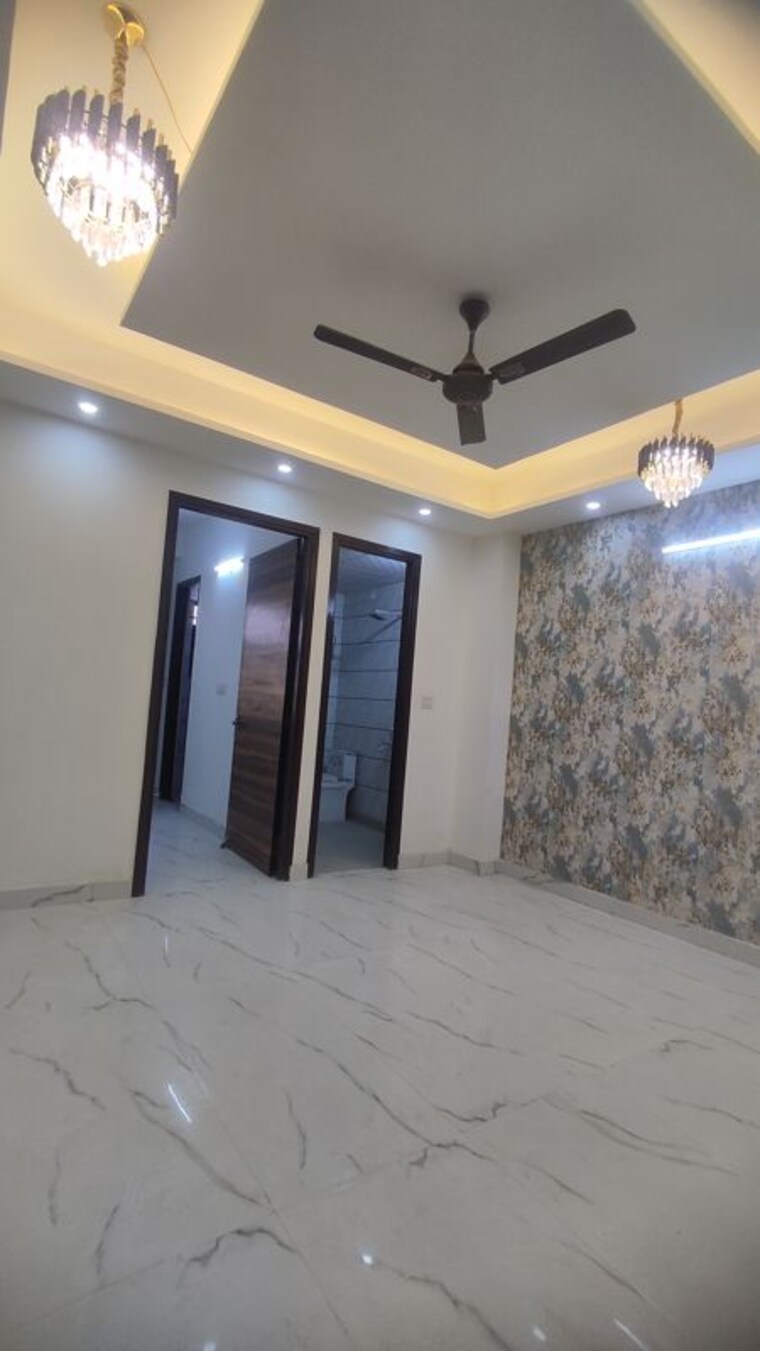 Living Room, sector 73 2 Bedroom 980 Sq.Ft. Builder Floor In Sector 73 Noida 10694755