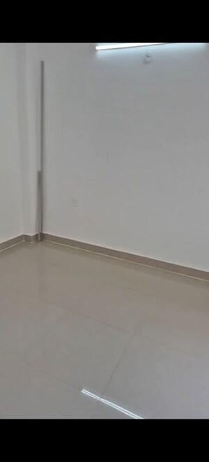 Furnished Amenities in 3 BHK Apartment at Landmark The Homes 81, Sector 81 – for Rent