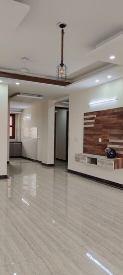 3 BHK Builder Floor For Rent in SS Mayfield Gardens