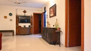 Living Room in 3 BHK Apartment at Chembur – for Rent