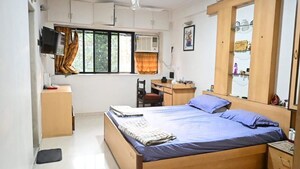 Bedroom in 3 BHK Apartment at Chembur – for Rent
