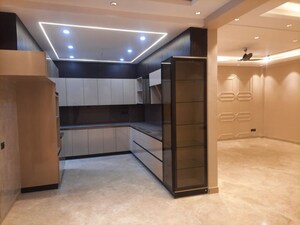 Room in 3.5 BHK Builder Floor at Sector 99 – for Sale