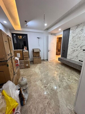 Parking in 3.5 BHK Builder Floor at Sector 99 – for Sale