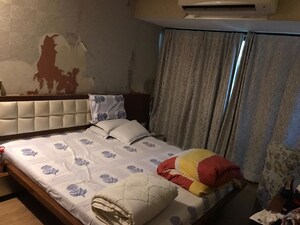 Bedroom in 3 BHK Apartment at Dev Shakti, Santacruz West – for Rent