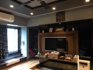 Bedroom in 3 BHK Apartment at Dev Shakti, Santacruz West – for Rent
