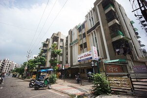  Shop For Sale in Nava Naroda
