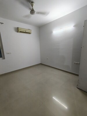Room in 3.5 BHK Apartment at Divine Meadows, Sector 108 – for Rent