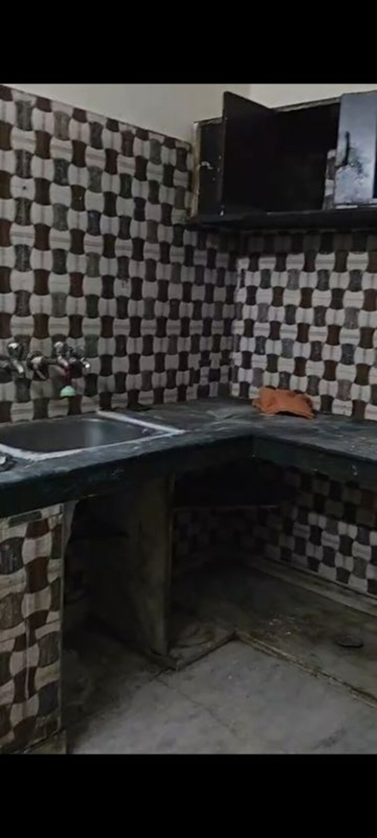 Kitchen, moti nagar 1 Bedroom 570 Sq.Ft. Builder Floor In Moti Nagar Delhi 10694956