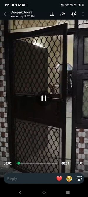 Balcony in 1 BHK Builder Floor at Moti Nagar – for Rent