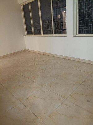 Room in 4 BHK Builder Floor at Maharani Bagh – for Sale