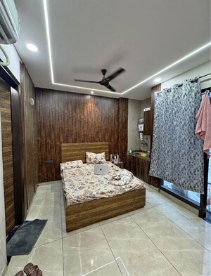 Bedroom in 2 BHK Builder Floor at Ramesh Nagar – for Rent