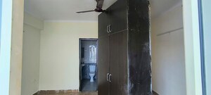Furnished Amenities in 3.5 BHK Villa at Gardenia Glory, Sector 46 – for Rent