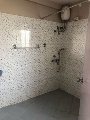Bathroom in 5 BHK Apartment at Nibbana Apartments, Bandra West – for Sale