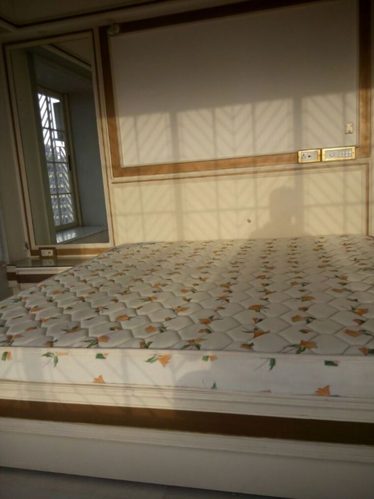 Bedroom, nibbana-apartments 5 Bedroom 5500 Sq.Ft. Apartment In Bandra West Mumbai 10694992