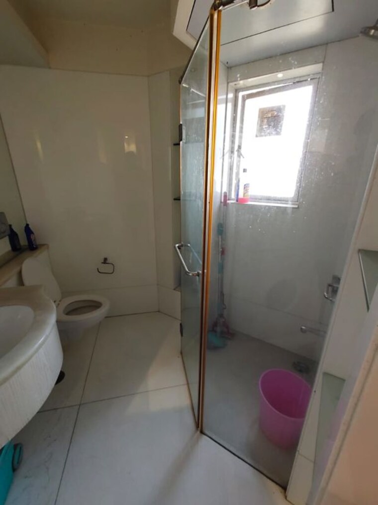 Bathroom, nibbana-apartments 5 Bedroom 5500 Sq.Ft. Apartment In Bandra West Mumbai 10694992