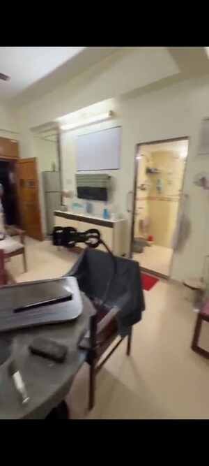 1 BHK Apartment For Rent in Usha Sadan Apartment, Colaba
