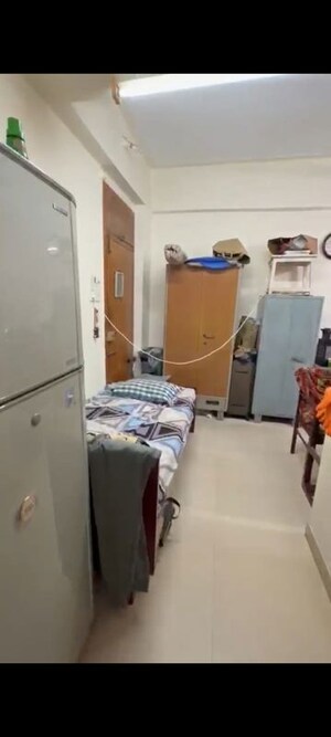 Team Area in 1 BHK Apartment at Usha Sadan Apartment, Colaba – for Rent