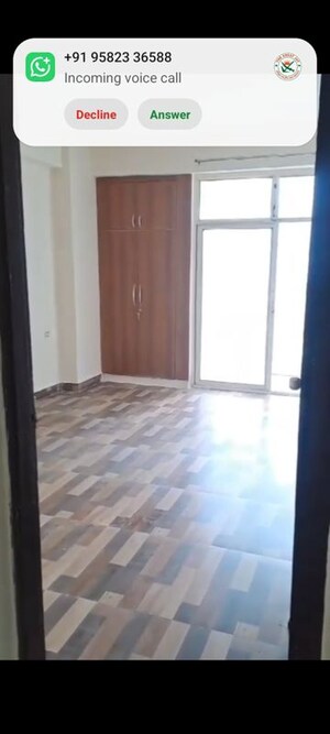 Room in 2 BHK Apartment at Proview Officer City, Raj Nagar Extension – for Rent