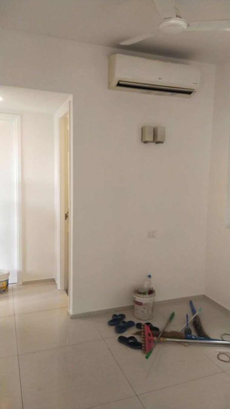 Room, ireo-skyon 3 Bedroom 2045 Sq.Ft. Apartment In Sector 60 Gurgaon 10695037