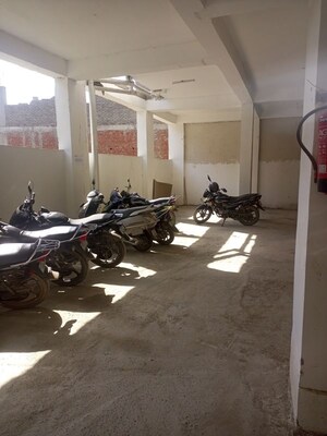 Parking in 2 BHK Builder Floor at Radha Krishna CHS Sector 74, Sector 74 – for Sale