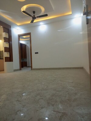 2 BHK Builder Floor For Sale in Radha Krishna CHS Sector 74, Sector 74