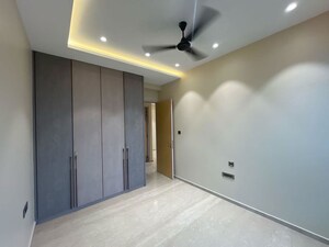 Room in 3 BHK Apartment at Marathon Monte South, Byculla West – for Rent