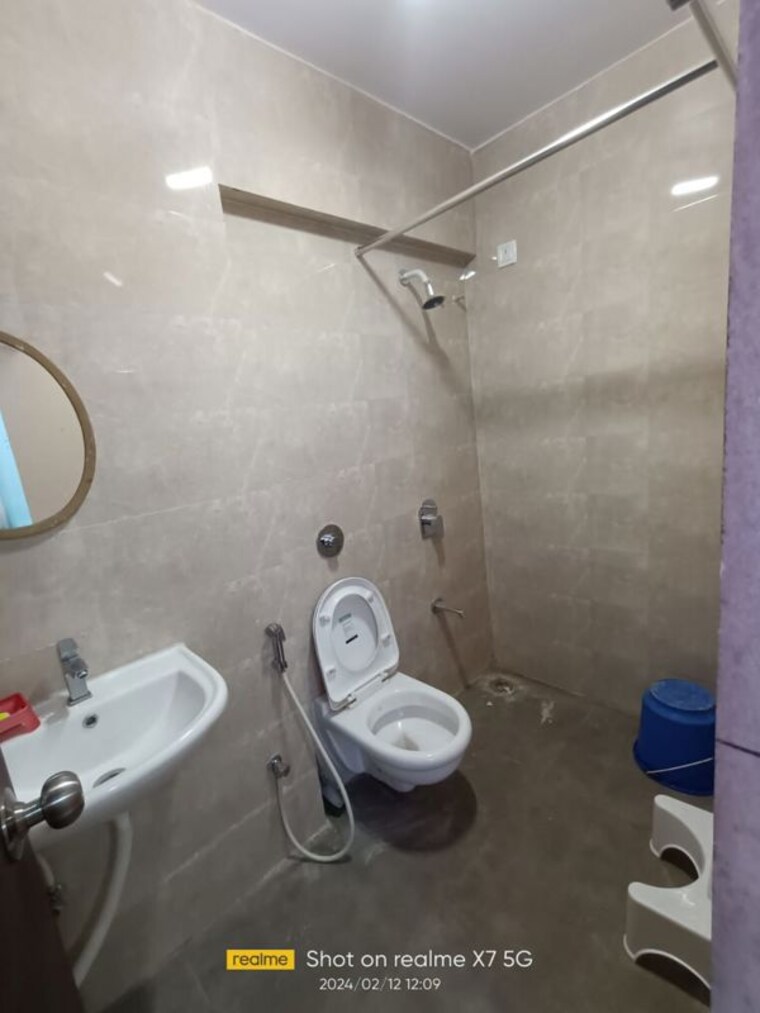 Bathroom, cosmos-habitat 2 Bedroom 650 Sq.Ft. Apartment In Majiwada Thane 10695058