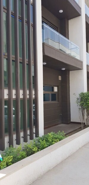 Building Lobby in 2 BHK Apartment at Emaar Digi Homes, Sector 62 – for Rent