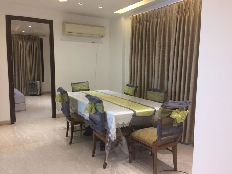 Team Area, vasant vihar 3 Bedroom 2350 Sq.Ft. Builder Floor In Vasant Vihar Delhi 10695068