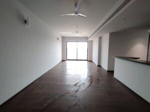 Room in 3.5 BHK Apartment at Krisumi Waterfall Residences, Sector 36a – for Rent