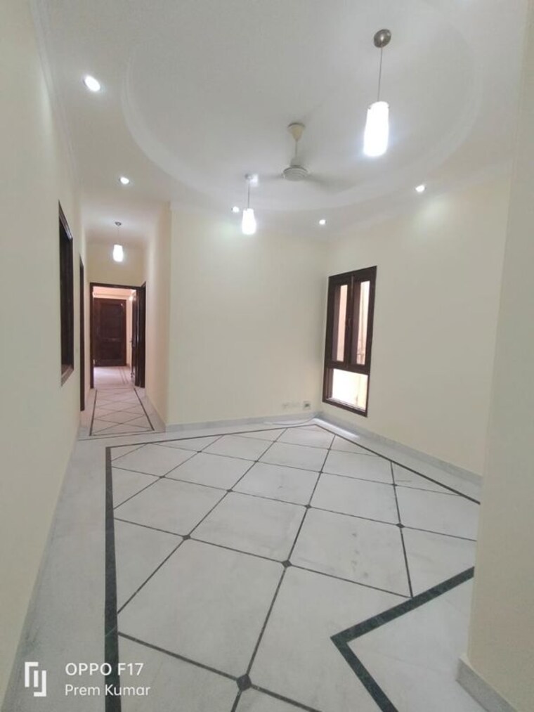 Room, greater kailash i 4 Bedroom 2300 Sq.Ft. Builder Floor In Greater Kailash I Delhi 10695130