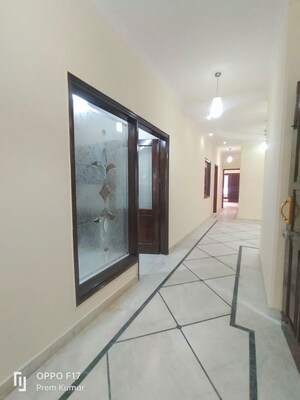 4 BHK Builder Floor – Entrance View at Greater Kailash I - for Rent