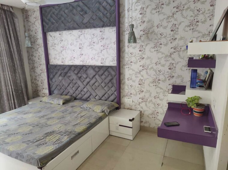 Bathroom, emaar-emerald-floors-premier 3.5 Bedroom 1650 Sq.Ft. Apartment In Sector 65 Gurgaon 10695122