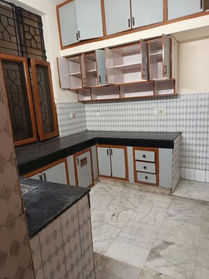 Kitchen in 2 BHK Independent House at RWA Apartments Sector 41, Sector 41 – for Rent