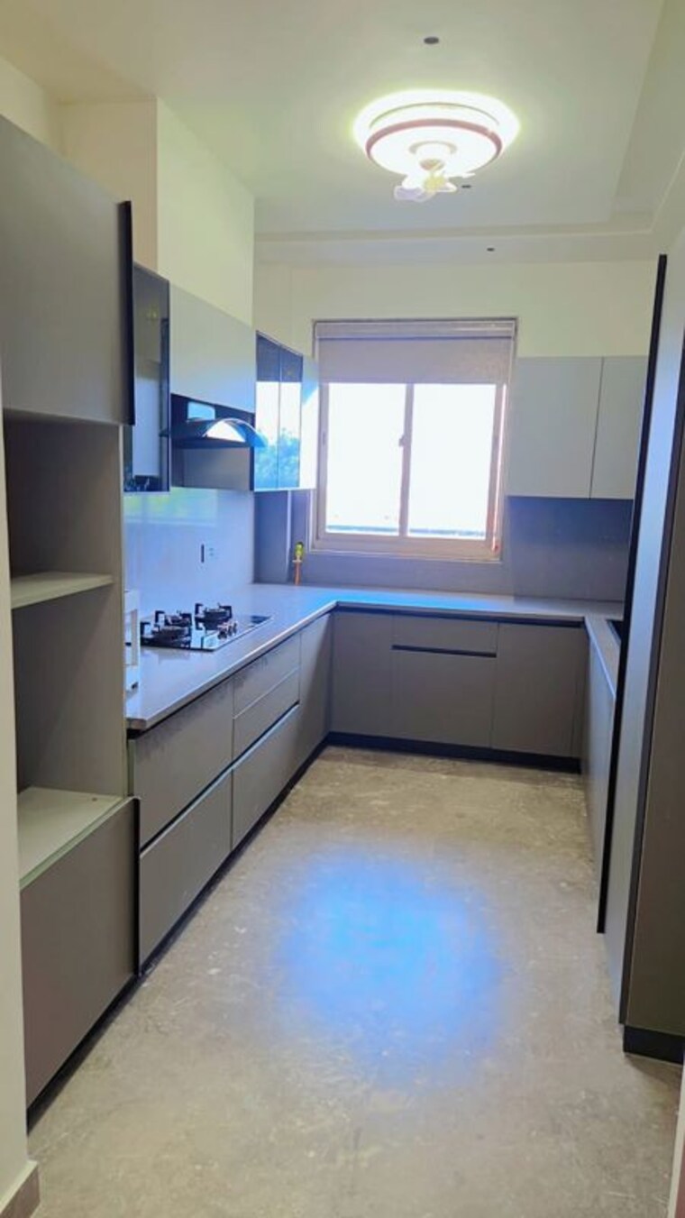 Kitchen, rwa-apartments-sector-47 3 Bedroom 300 Sq.Mt. Independent House In Sector 47 Noida 10695145