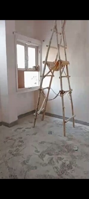 Staircase in 3 BHK Apartment at RWA Apartments Sector 29, Sector 29 – for Rent