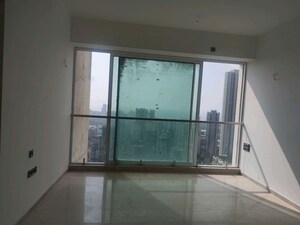 Room in 3 BHK Apartment at Marathon Monte South, Byculla West – for Rent