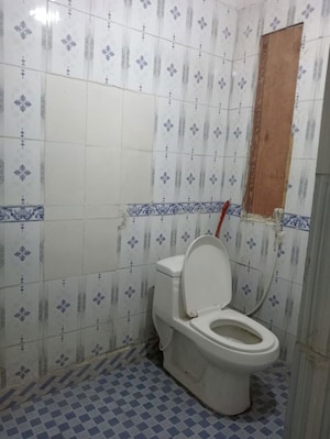 Bathroom in 3 BHK Independent House at RWA Apartments, Sector 31 – for Rent