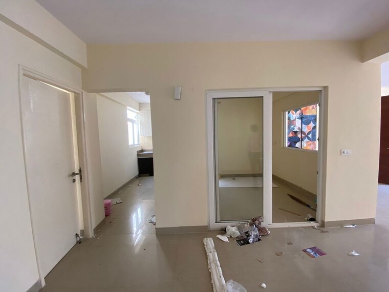 Room, emaar-emerald-floors-premier 4 Bedroom 1975 Sq.Ft. Apartment In Sector 65 Gurgaon 10695144